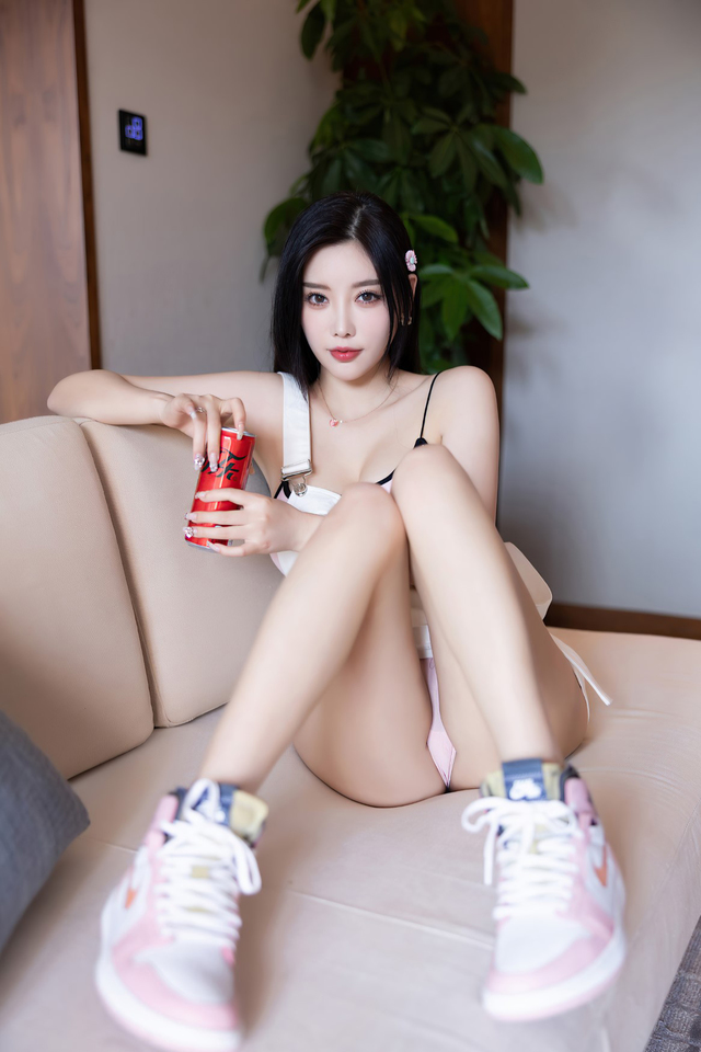 'Tight And Pink' with Yang Chenchen via All Gravure - Pic #7