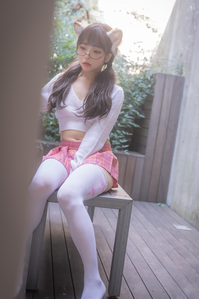 'Kinky Schoolgirl' with Jelly via All Gravure - Pic #1
