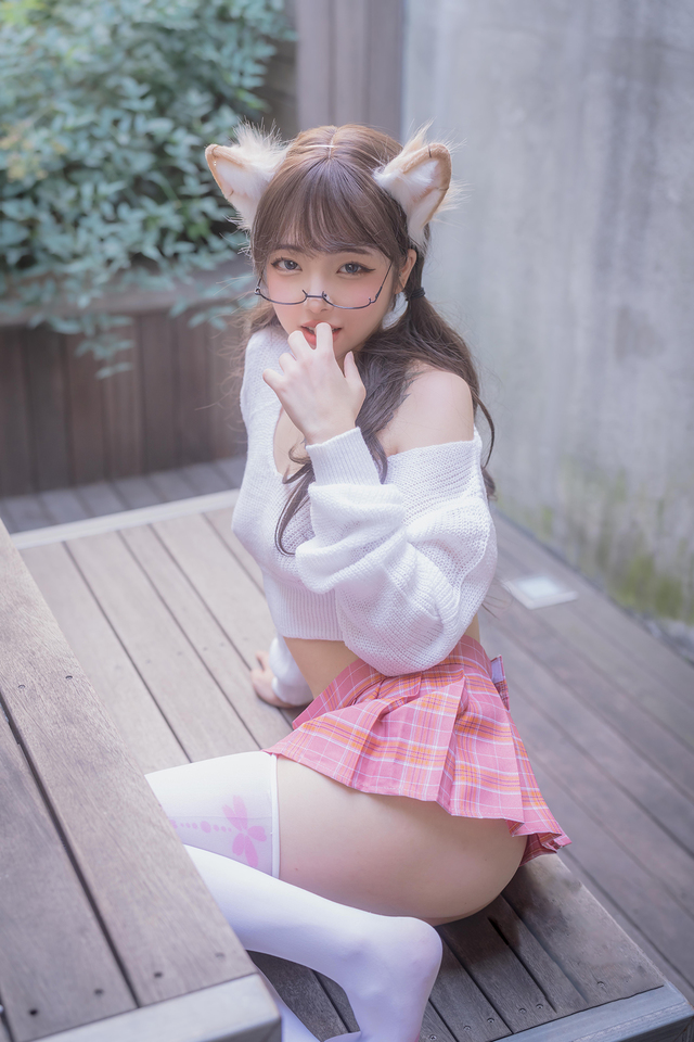 'Kinky Schoolgirl' with Jelly via All Gravure - Pic #3