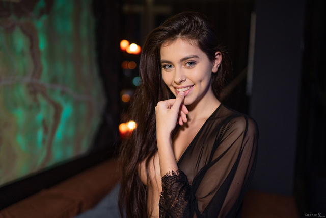 'Solo Night' with Alissa Foxy via MetArtX - Pic #2