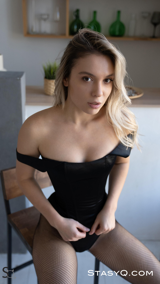 'Corset Lover' with Patricia Q via StasyQ - Pic #5