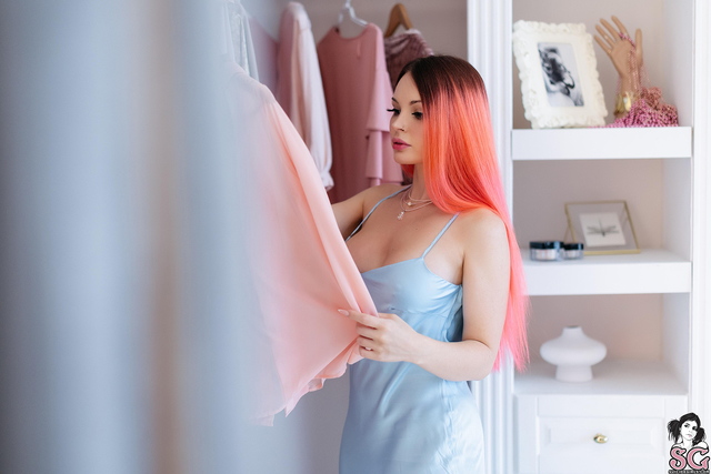 'Playful Shopping' with Sonya via Suicide Girls - Pic #1