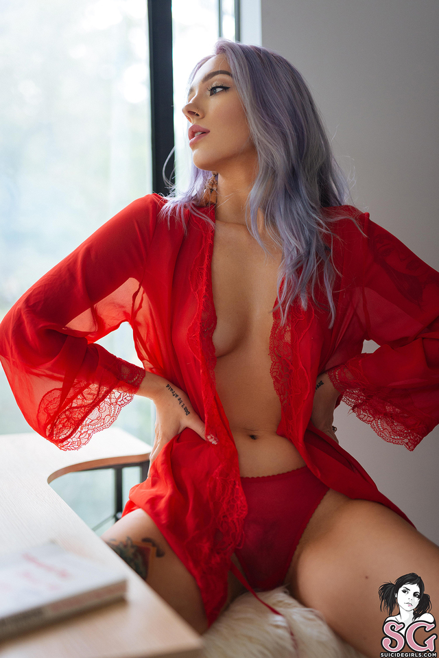 'Velveteen' with Graysin via Suicide Girls - Pic #3