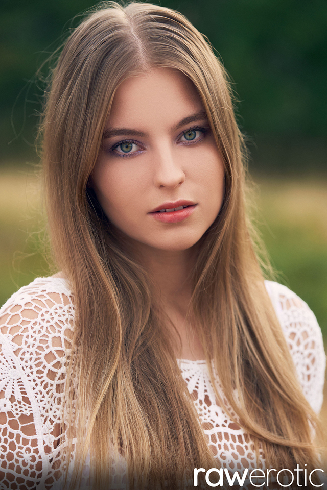 'Field Of Dreams' with Yana Love via Superbe Models - Pic #1