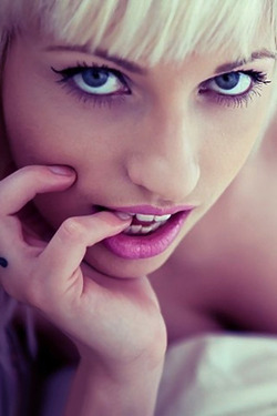 'Lynn White Sheets' with Lynn Pops via lynnpops.com