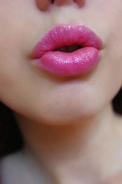 'Ivy Snow Girly Webcam Shots' with Ivy Snow via ivysnow.com