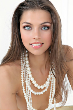 'Fergie A by Dolce in Blanche for Metart' with Fergie A via Met-Art