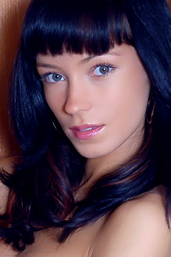 'Vikki for SkokOFF' with Vikki via SKOKOFF