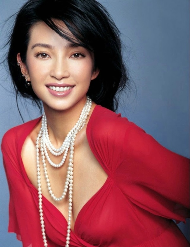 'Banned Asian Celebs Bingbing Li' with Bingbing Li via Banned Asian Celebs - Pic #4