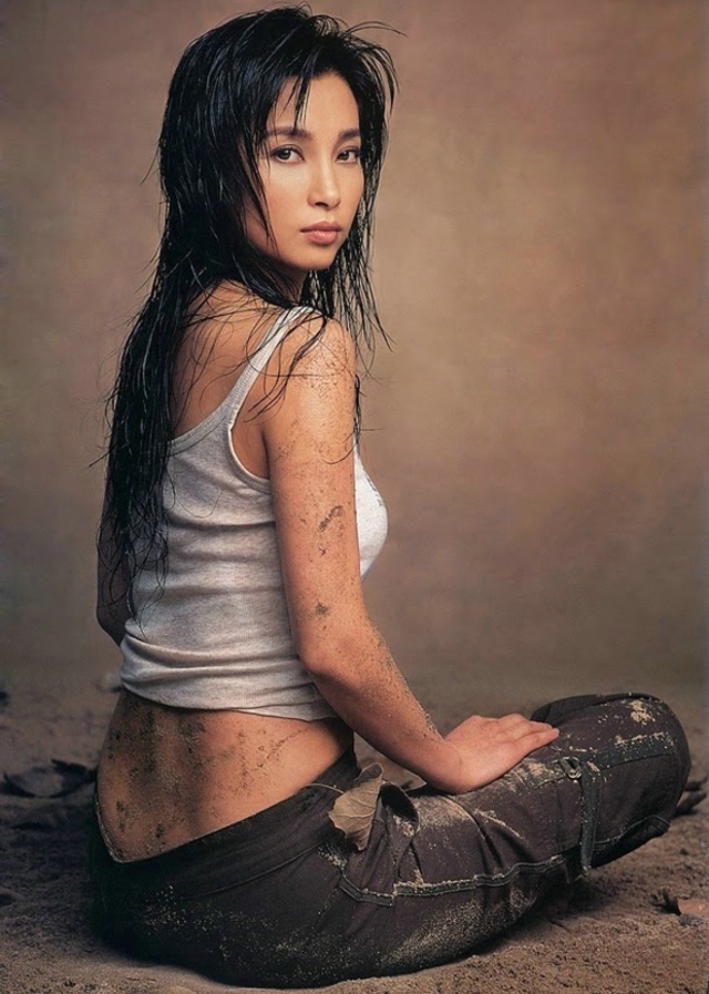 'Banned Asian Celebs Bingbing Li' with Bingbing Li via Banned Asian Celebs - Pic #13