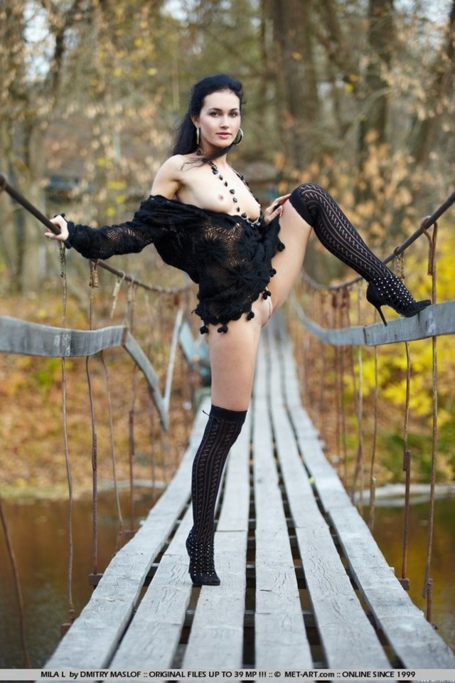 'Mila L By Dmitry Maslof Presenting Mila' with Mila L via Met-Art - Pic #15