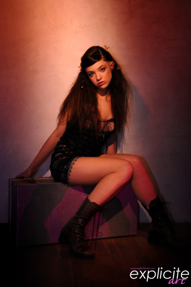 'Sexy Shy Girl' with  via explicite-art.com - Pic #9