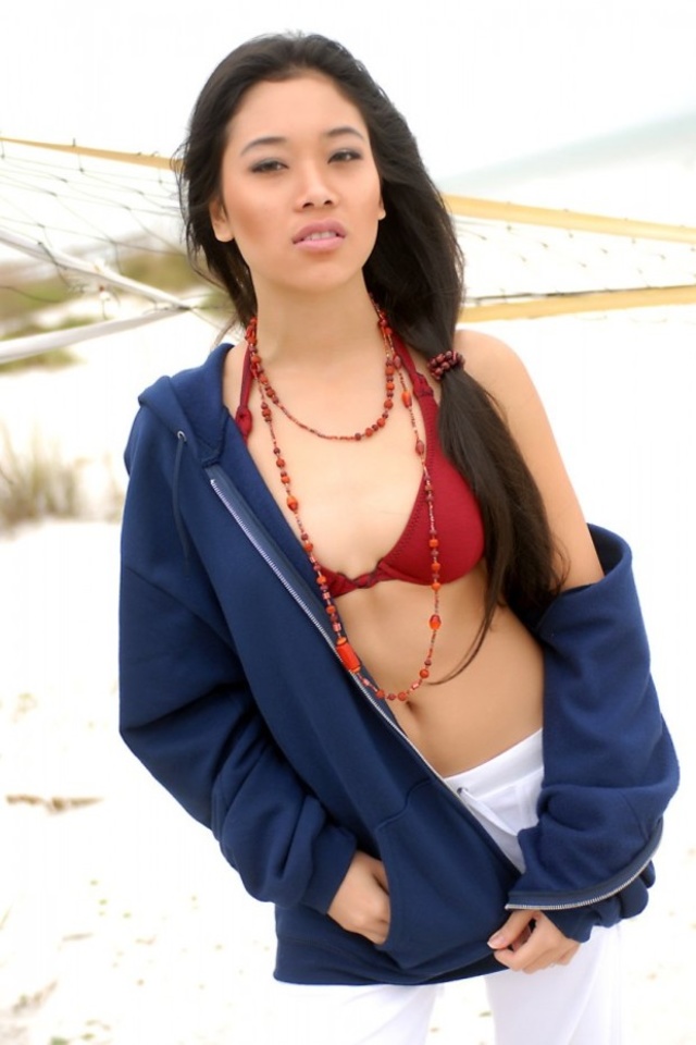 'Oriental Brunette Babe Annie Tee Posing Outdoor' with Annie Tee via 24mainstreet - Pic #4