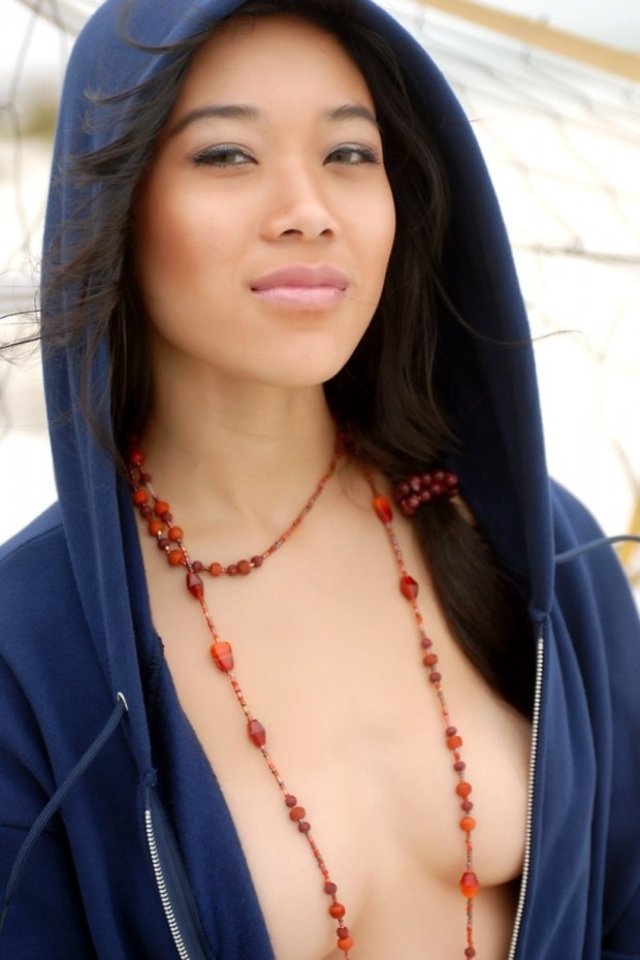 'Oriental Brunette Babe Annie Tee Posing Outdoor' with Annie Tee via 24mainstreet - Pic #12