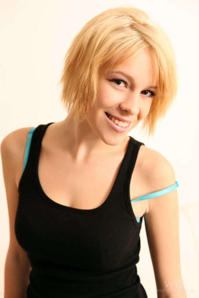 'Jennifer IN CASTING Jennifer BY WATCH4BEAUTY' with Jennifer via Watch4Beauty - Pic #2