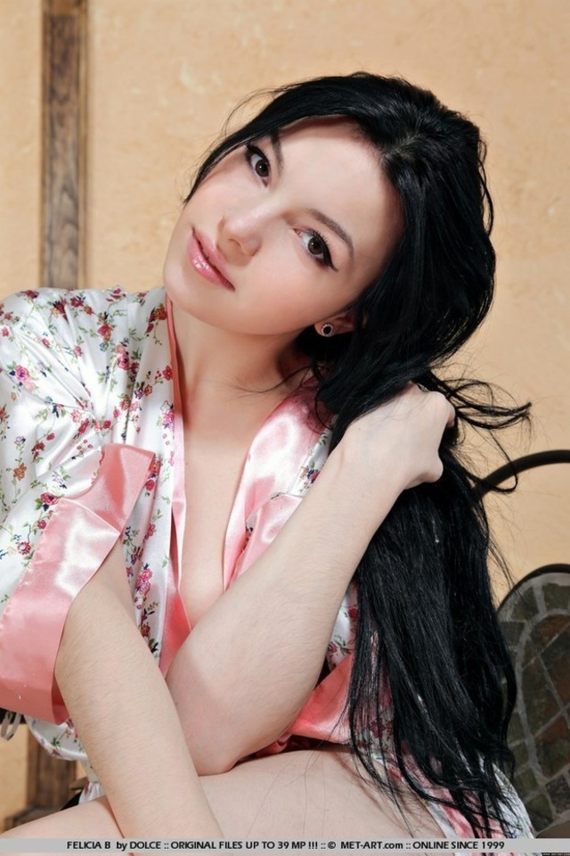 'Felicia B By Dolce For Metart' with Felicia B via Met-Art - Pic #10