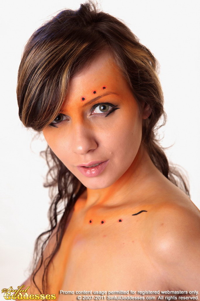 'Fiona Amberly For Sinful Goddesses' with Fiona via sinfulgoddesses.com - Pic #4