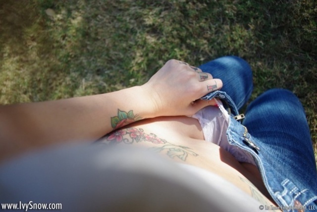 'Ivy Snow Backyard' with Ivy Snow via ivysnow.com - Pic #4