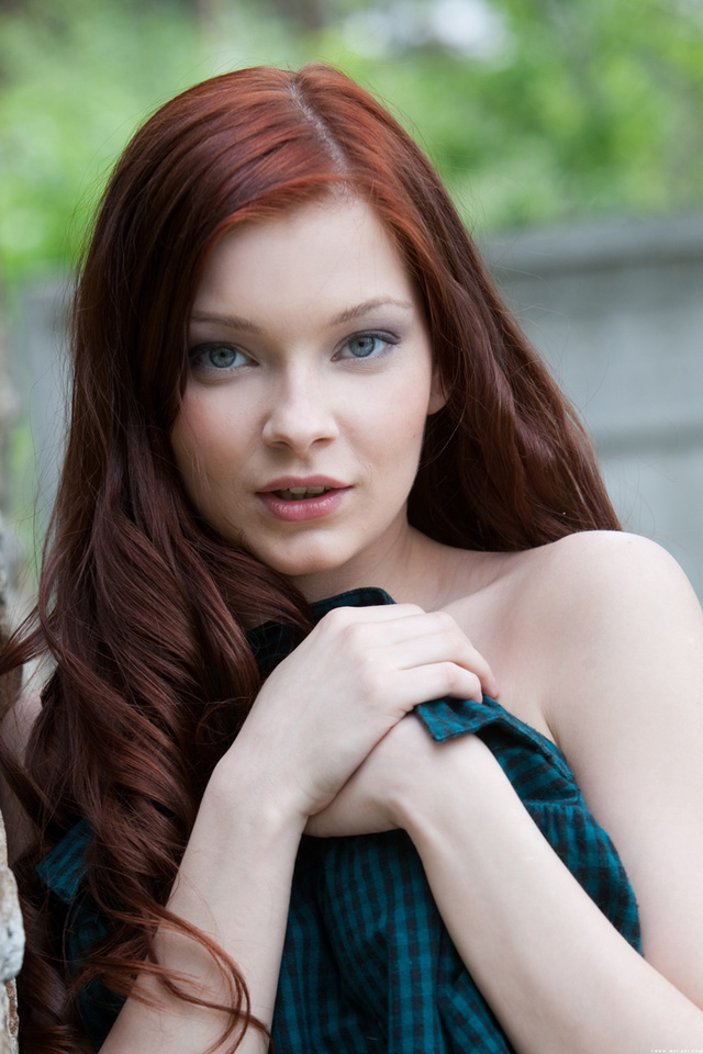 'Indiana A In Inspiring For Met-Art' with Indiana A via Met-Art - Pic #2