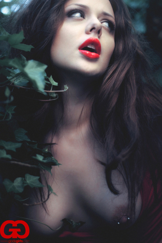 'Amanda Marie For GodsGirls' with Amanda Marie via Gods Girls - Pic #5