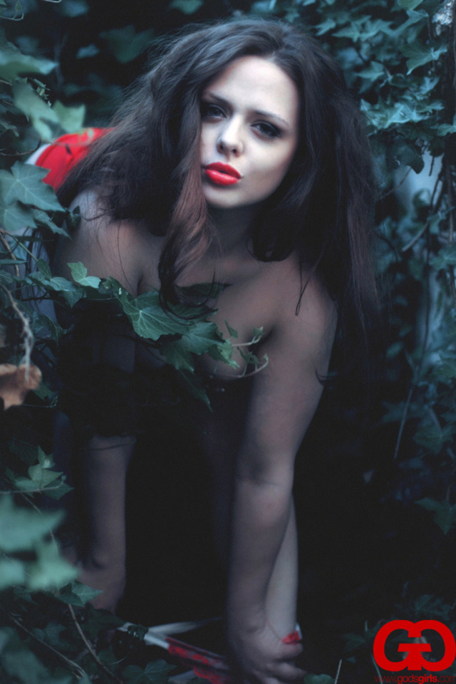 'Amanda Marie For GodsGirls' with Amanda Marie via Gods Girls - Pic #7