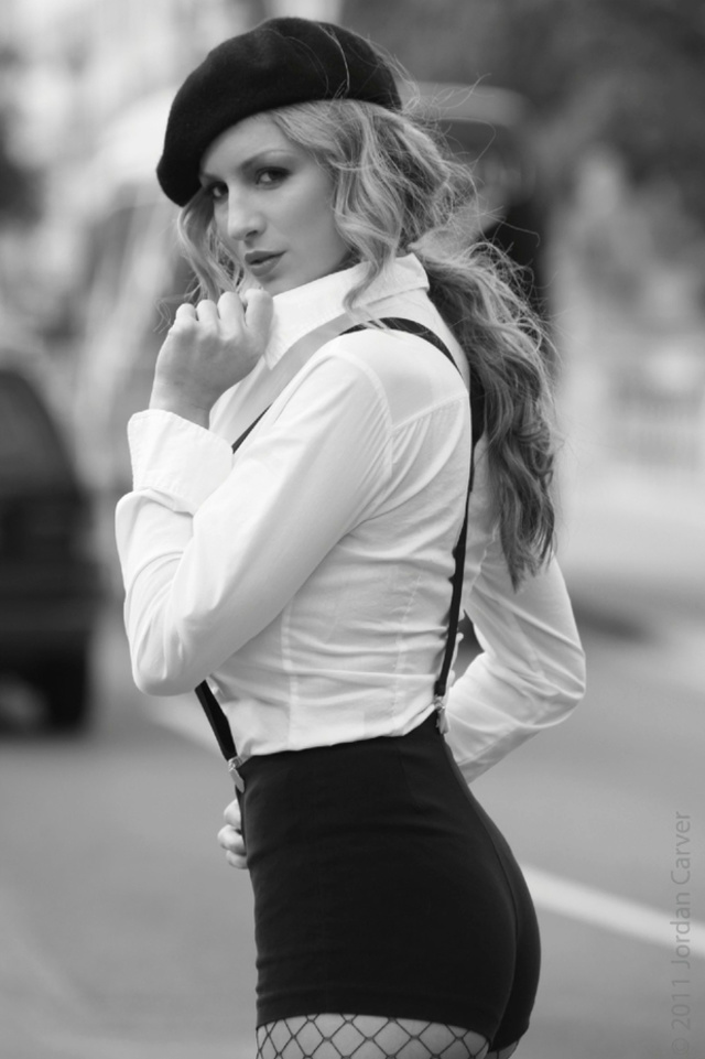 'Jordan Carver O La La' with Jordan Carver via jordancarver.com - Pic #8