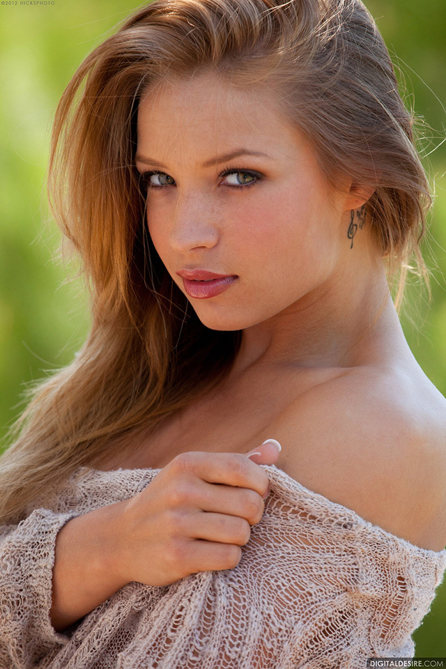 'Silvie Deluxe For DigitalDesire' with Silvie Deluxe via Digital Desire - Pic #6