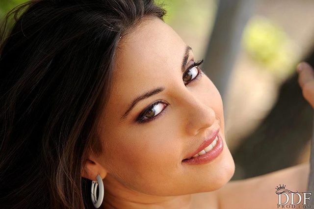 'Lorena for 1byday' with Lorena via 1by-day.com - Pic #12