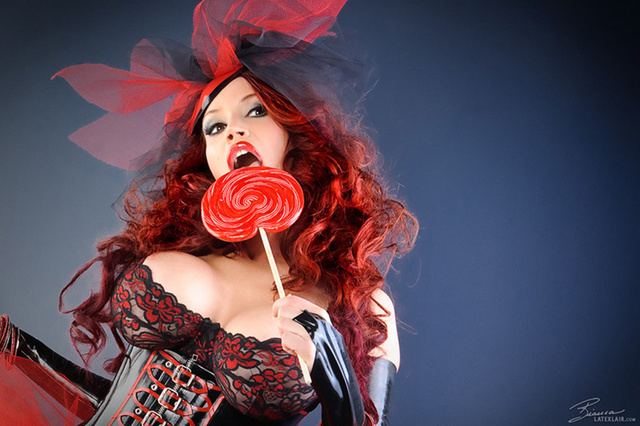 'Red And Blue' with Bianca Beauchamp via biancabeauchamp.com - Pic #7