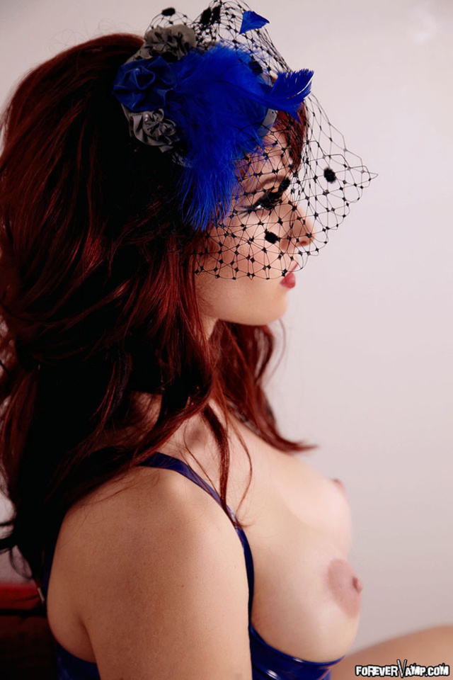 'Andrea By ForeverVamp' with Andrea via forevervamp.com - Pic #7