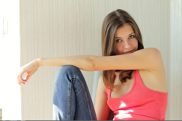'Ksenee for Domai' with Ksenee via Domai - Pic #8