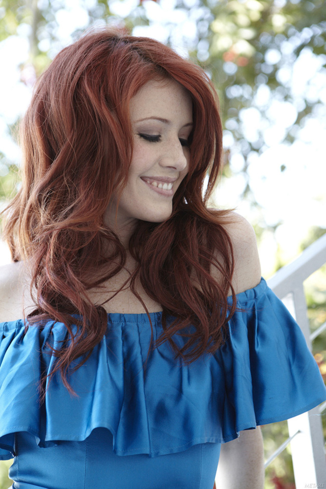 'Elle Alexandra In Loyal For Met-Art' with Elle Alexandra via Met-Art - Pic #3