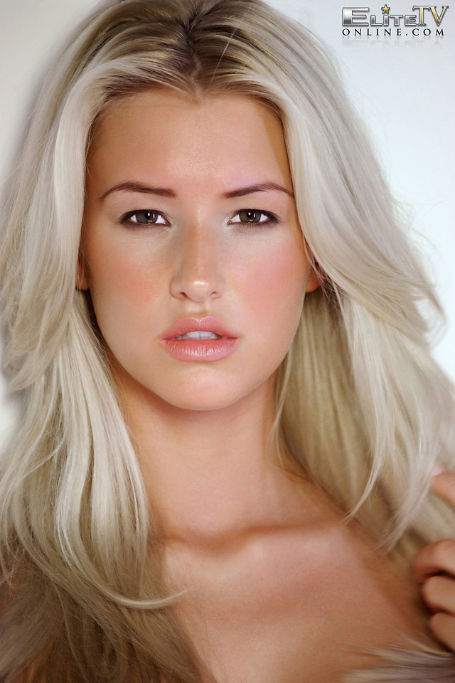 'Danica Thrall For EliteTV Online' with Danica Thrall via Elite TV Online - Pic #4