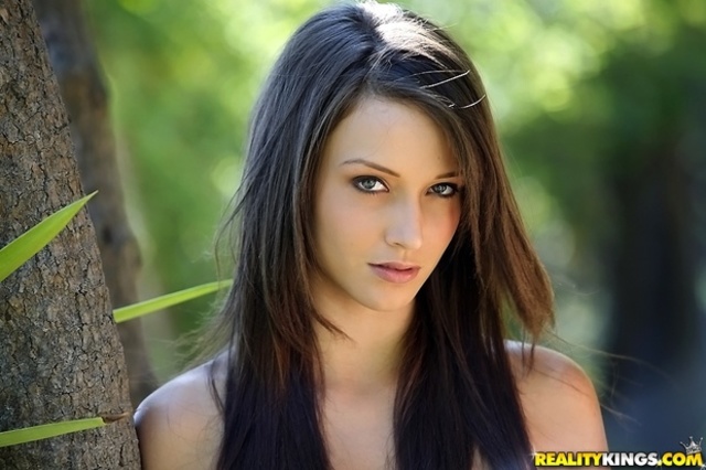 'Malena With Jessie And Mia' with Malena With Jessie And Mia via welivetogether.com - Pic #1