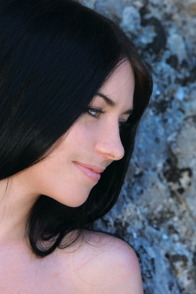 'Olivia F in Bisogno for Metart' with Olivia F via Met-Art - Pic #9