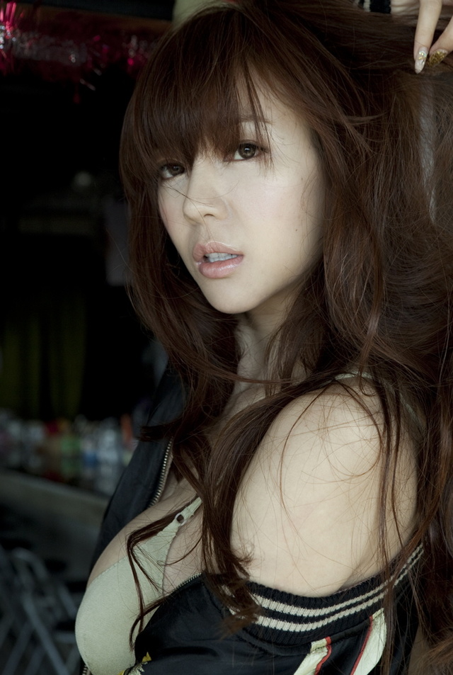 'Cica in Mystique of Asia for SexAsian18' with Cica via All Gravure - Pic #14