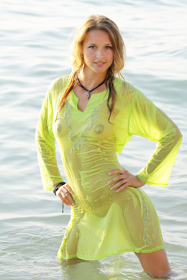 'Sexy Skinny Teen Toxic A on the Beach by Angela Linin for Metart' with Toxic A via Met-Art - Pic #2