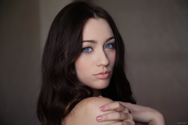 'Stunning Blue-Eyed Teen Zsanett Tormay in Cosmima via Met-Art' with Zsanett Tormay via Met-Art - Pic #4