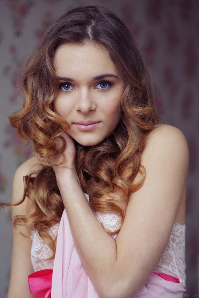 'Katie A in Omnino via Met-Art' with Katie A via Met-Art - Pic #1