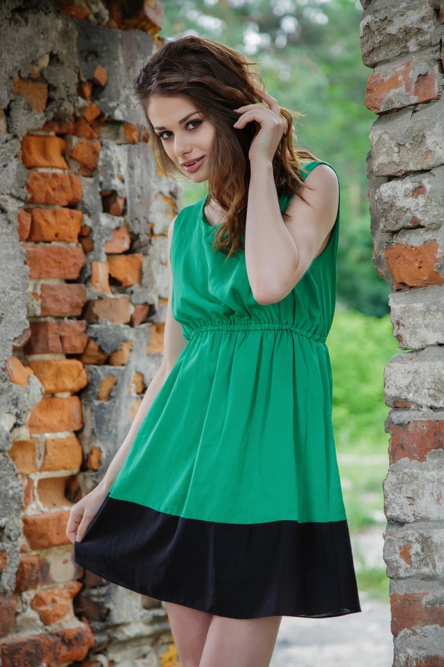 'Loretta A in Fronteira via Met-Art' with Loretta A via Met-Art - Pic #1