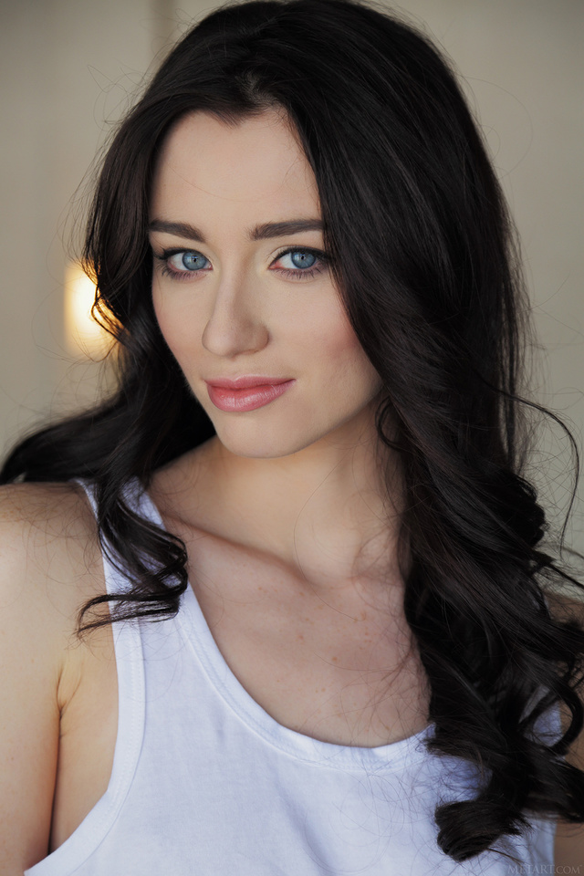 'Zsanett Tormay Via Met-Art' with Zsanett Tormay via Met-Art - Pic #1