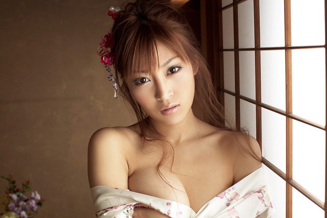 'Sexy Japanese Girl Asuka Kirara' with Asuka Kirara via All Gravure - Pic #15