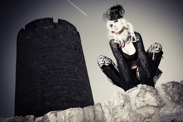 'Susan Wayland As Goth Queen' with Susan Wayland via susanwayland.com - Pic #6