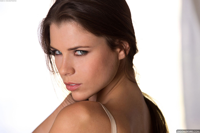 'Valeria Got The Look That Kills' with Valeria via Digital Desire - Pic #3