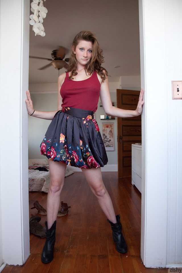 'Jordyn Briese Via Zishy' with Jordyn Briese via Zishy - Pic #7