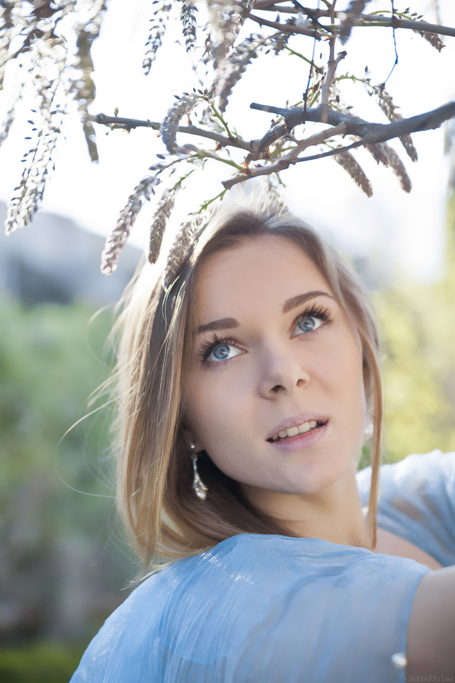 'Katie Via Met-Art' with Katie via Met-Art - Pic #2