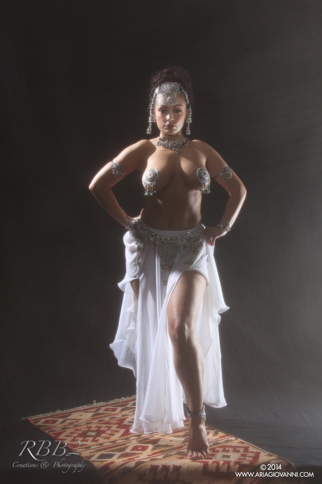 'Mata Hari Mist' with Aria Giovanni via mystique-magazine.com - Pic #4