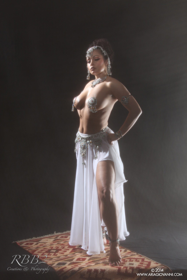 'Mata Hari Mist' with Aria Giovanni via mystique-magazine.com - Pic #5