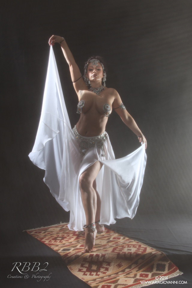 'Mata Hari Mist' with Aria Giovanni via mystique-magazine.com - Pic #7