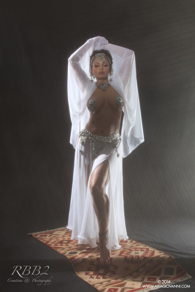 'Mata Hari Mist' with Aria Giovanni via mystique-magazine.com - Pic #12